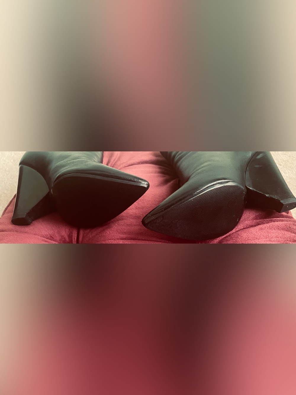 Yves Saint Laurent Ankle Boots - Black Leather Pointed Boots - Side Zip - Size 5 - Picture 8 of 8